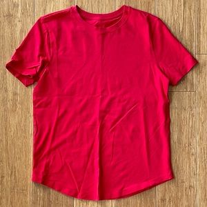 NWOT LULULEMON LOVE CREW - size 4